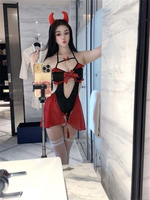 085339pkkn1n1icakzmn9n.jpg